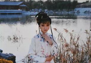 网红林黛玉吃瓜视频